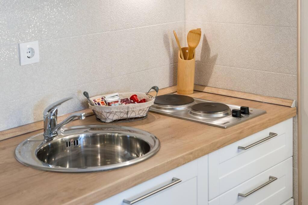Diva 1,Stylish Old Town Studio Apartment Near Beach Split Luaran gambar
