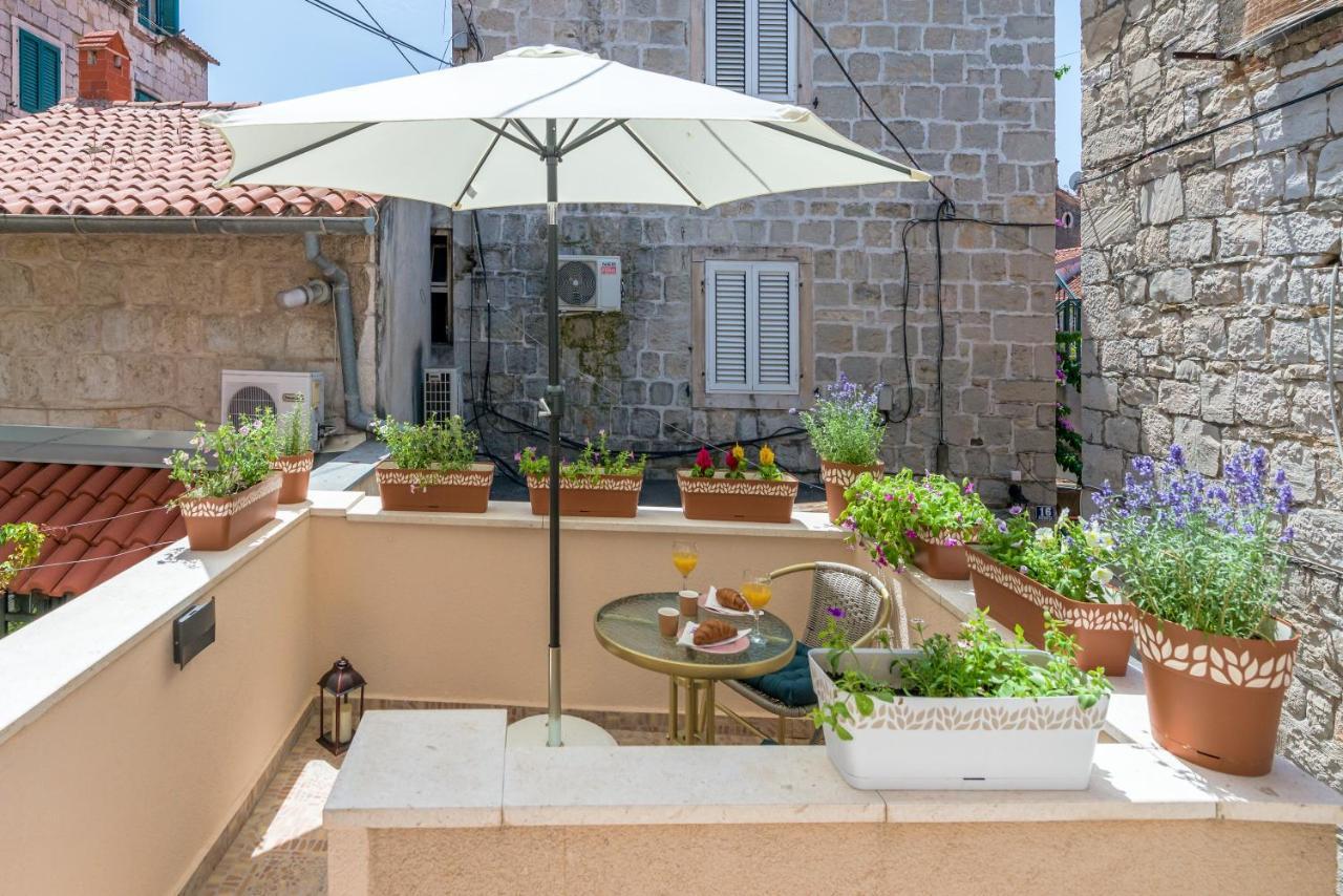 Diva 1,Stylish Old Town Studio Apartment Near Beach Split Luaran gambar
